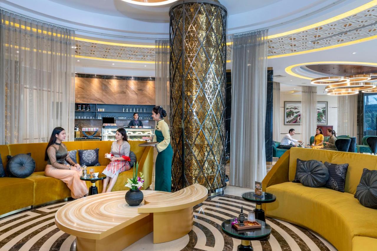 Grand Mercure Yangon Golden Empire Экстерьер фото