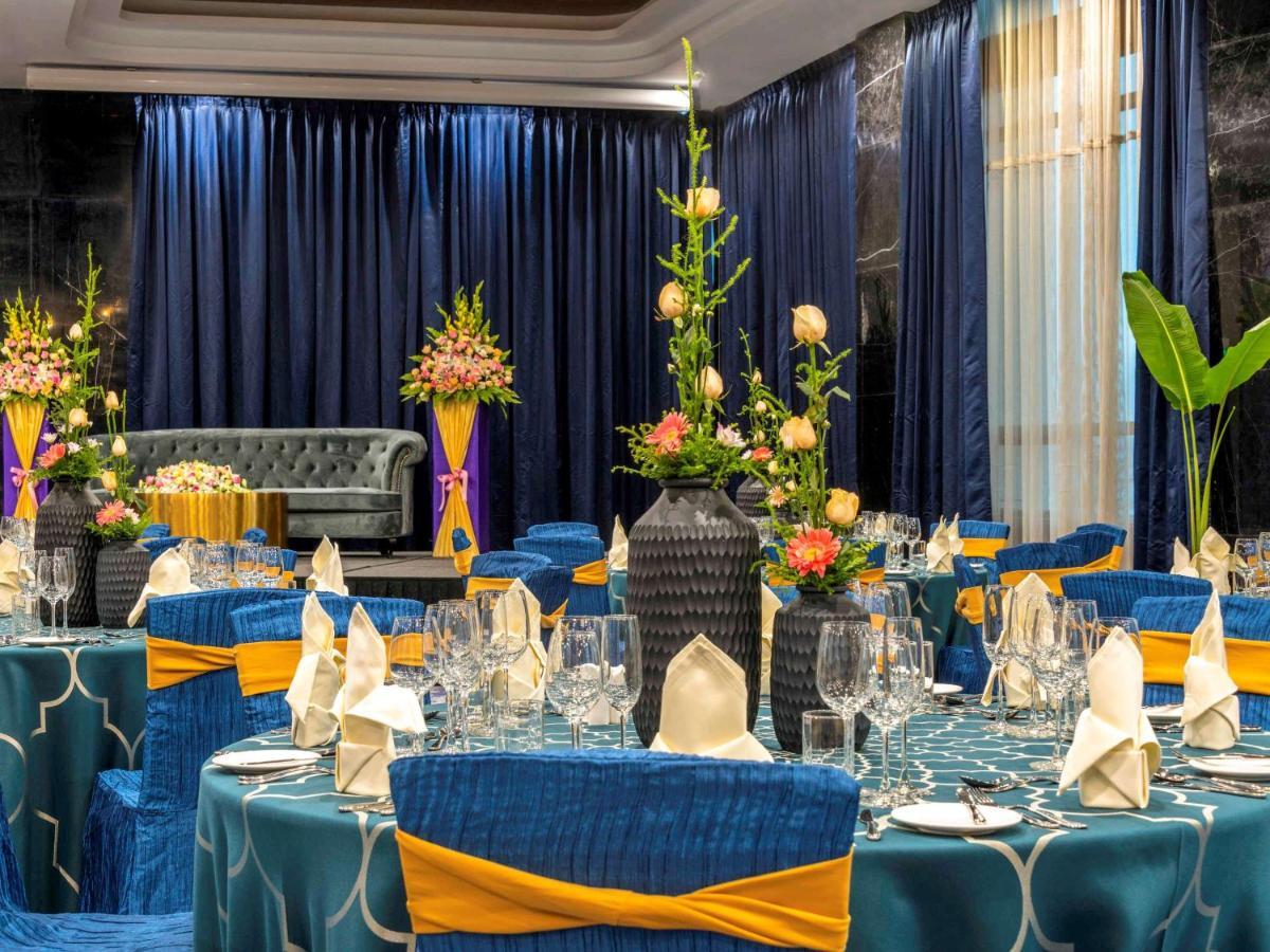 Grand Mercure Yangon Golden Empire Экстерьер фото